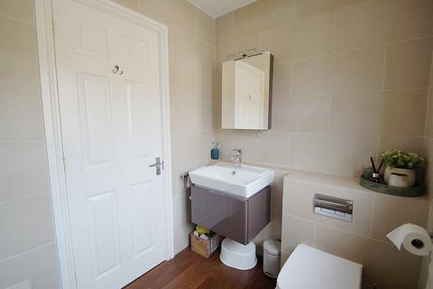 16 Sam Road, Diggle, Oldham, OL3 5PU