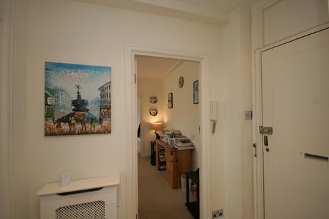 1 bedroom flat to rent, Barton Court, Barons Court Road, London, Greater London, W14