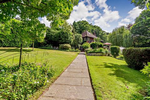 5 bedroom detached house for sale - Buffbeards Lane, Haslemere, Surrey