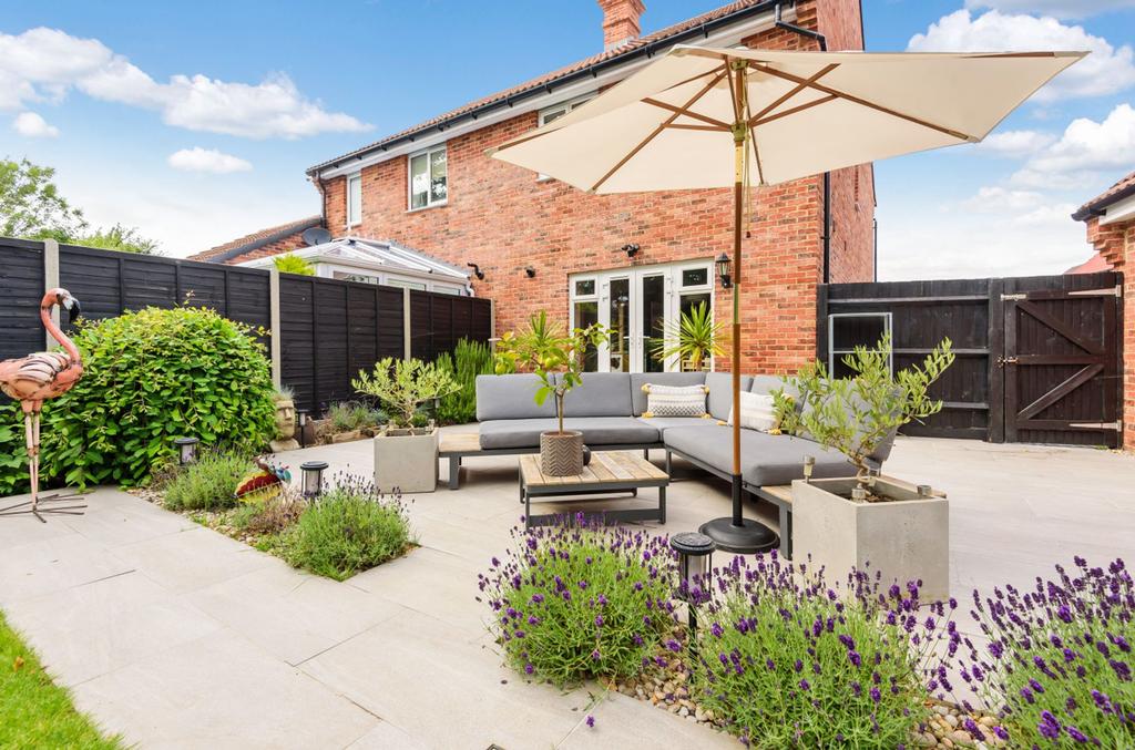 Patio @ Bakers Place