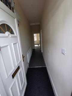 2 bedroom flat to rent, Victoria Road West, Hebburn NE31