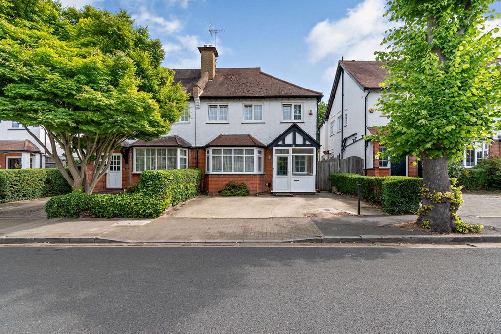 Cecil Park, Pinner, HA5 4 bed semidetached house for sale £1,050,000