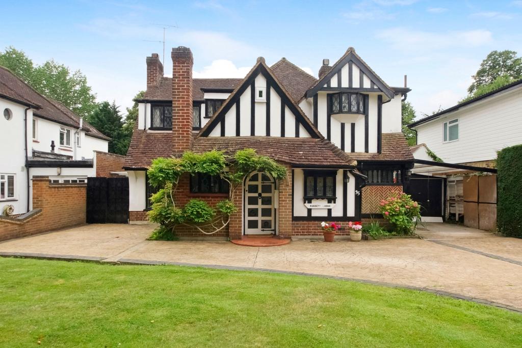 'Russett Lodge' The Avenue, Hatch End, Pinner HA5 3 bed detached house