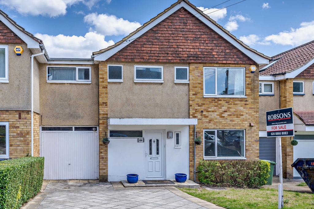 Farmlands, Pinner, HA5 4 bed terraced house £690,000