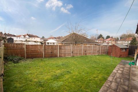 4 bedroom semi-detached house for sale, Worple Way, Rayners Lane, Harrow, HA2