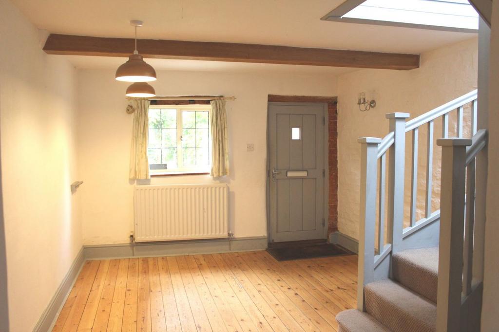Hallway/dining room