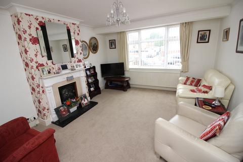 10 Willowhayne Gardens, Worcester Park, KT4 8TH