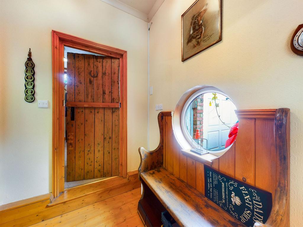 Inner hall