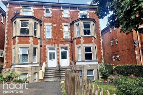 1 bedroom apartment to rent, Buckland Hill, Maidstone