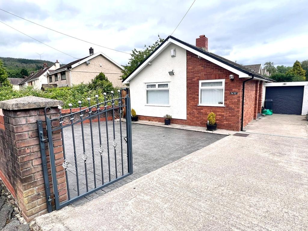 Morfa Glas, Glynneath, Neath, Neath... 2 bed detached bungalow £249,995
