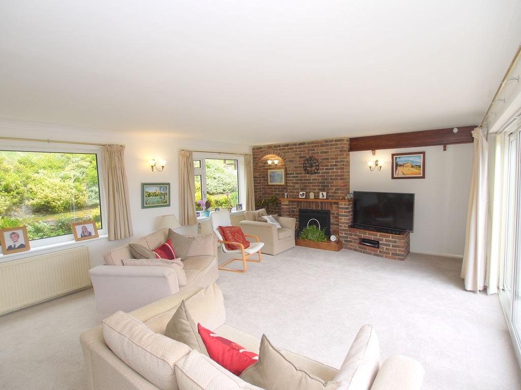 Greenhill Road, Otford, TN14 6 bed detached house £1,500,000