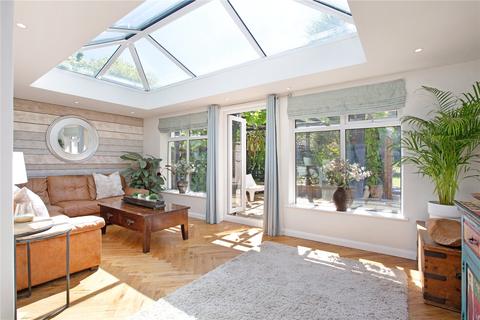 154 Eastcote Road, Ruislip, HA4 8DX