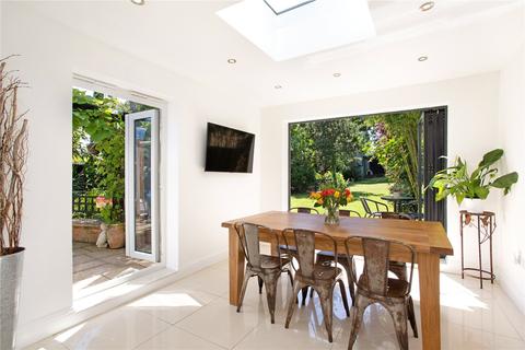 154 Eastcote Road, Ruislip, HA4 8DX