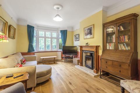 10 Rowan Walk, Bromley, BR2 8QN