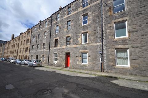 1 bedroom flat to rent, Upper Grove Place, Fountainbridge, Edinburgh, EH3