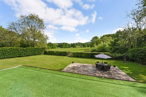 5 bedroom detached house for sale, Greyfriars Lane, Storrington, West Sussex, RH20