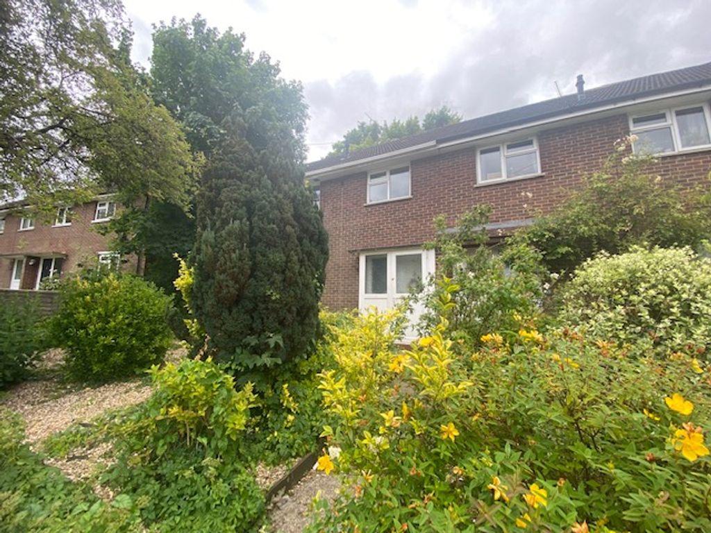 Garbett Road, Winnall, Winchester SO23 0NY 3 bed semidetached house