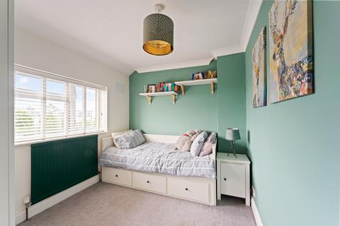 144 Buckland Way, Worcester Park, KT4 8NP