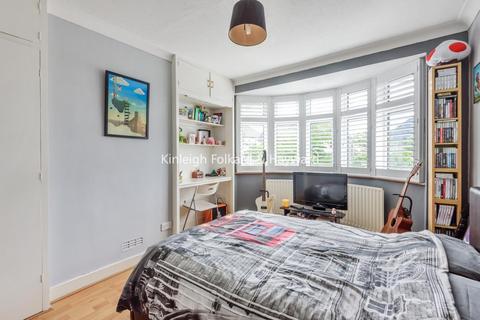 85 Oakdene Avenue, Chislehurst, BR7 6DZ