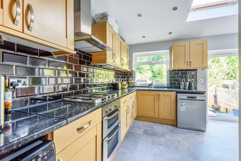 85 Oakdene Avenue, Chislehurst, BR7 6DZ