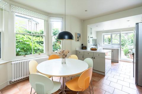 4 bedroom terraced house for sale - Beauval Road, Dulwich Village, London, SE22