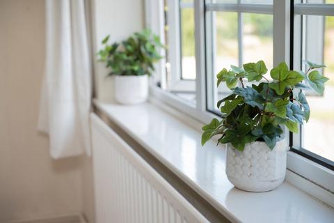 1 bedroom flat to rent, Sutton Court, Ealing