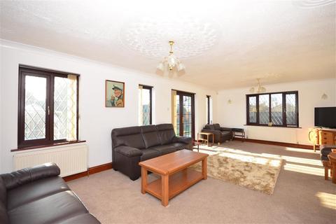 5 bedroom detached house for sale - Fairfield Park, Broadstairs, Kent