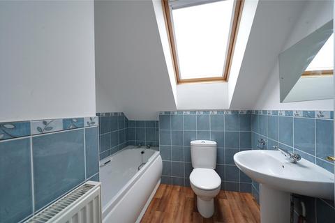 6 bedroom detached house to rent, Blenheim Close, West Row, Mildenhall, Suffolk, IP28