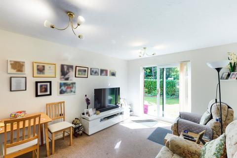 undefined, Pitson Close, Addlestone, Surrey, KT15