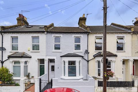 60 Graveney Road, London, SW17 0EH