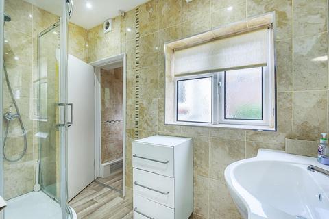 60 Graveney Road, London, SW17 0EH