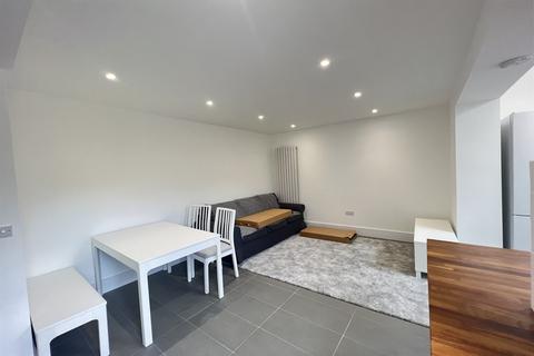 undefined, Rymers Lane, Cowley, Oxford, OX4