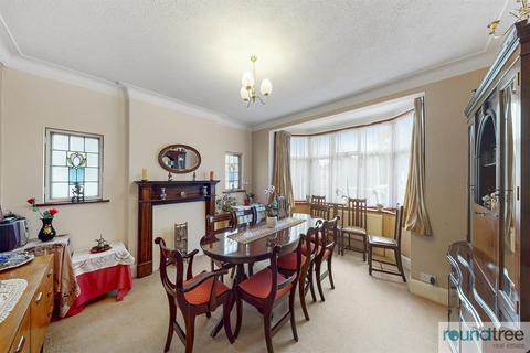 3 bedroom house for sale, Watford Way, Hendon NW4