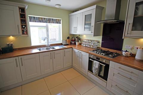 63 Bedwell Crescent, Stevenage, SG1 1LX