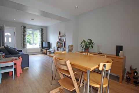 63 Bedwell Crescent, Stevenage, SG1 1LX