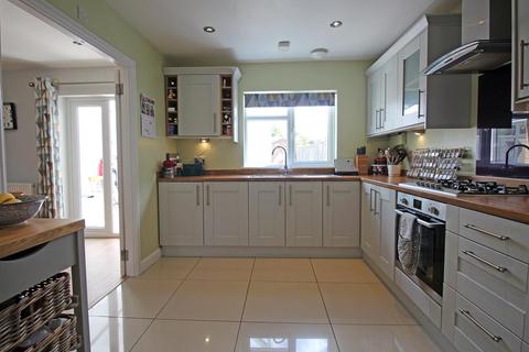 63 Bedwell Crescent, Stevenage, SG1 1LX