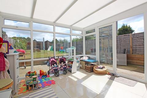 63 Bedwell Crescent, Stevenage, SG1 1LX