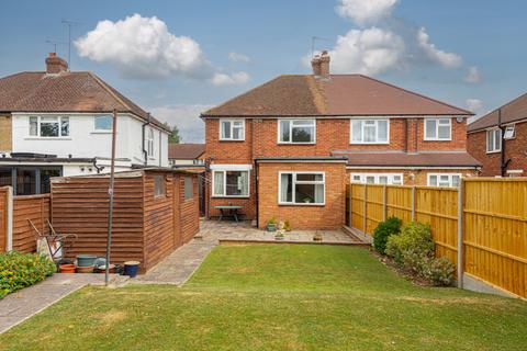 90 Overdale, Ashtead, KT21 1PU