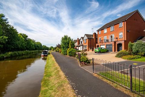 8 Brindley Close, Stone, ST15 8ZL