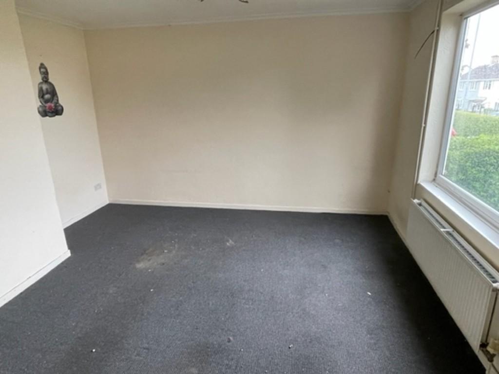 Caernarvon Crescent, Boltonupondearne 3 bed semidetached house £95,000