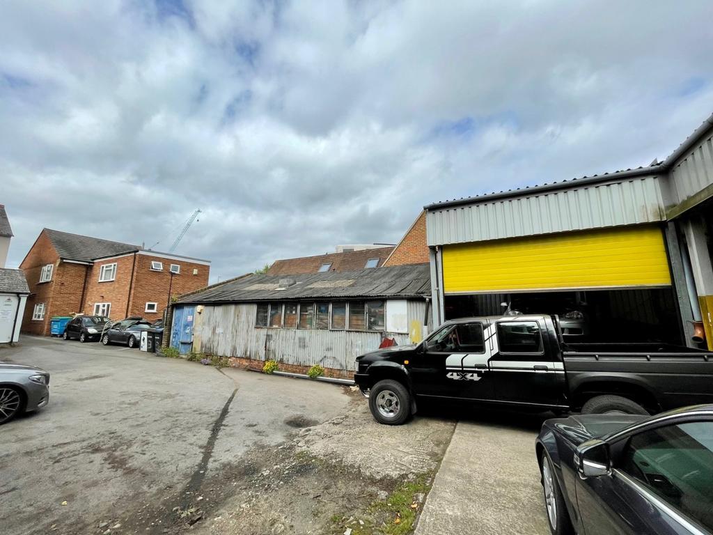 3 Grange Road YARD