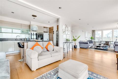 3 bedroom flat for sale - Dolphin House, Smugglers Way, London