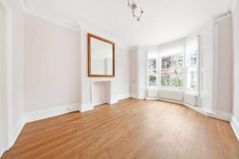 4 bedroom terraced house to rent, St Johns Way, Archway, London