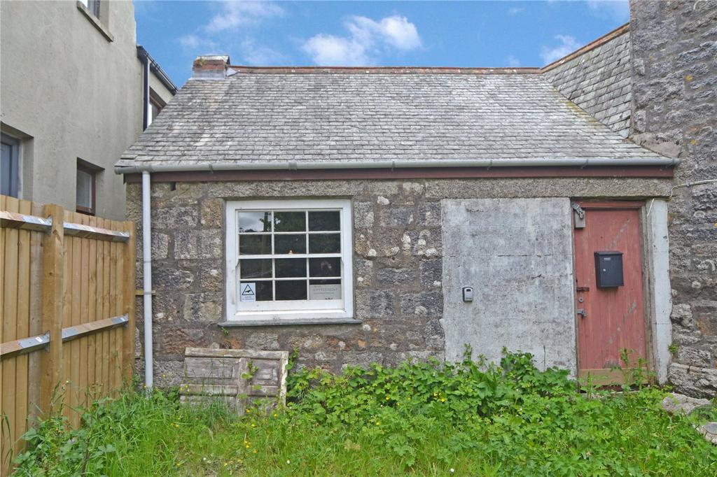 Carnkie, Wendron, Helston, Cornwall... 2 bed detached house £95,000