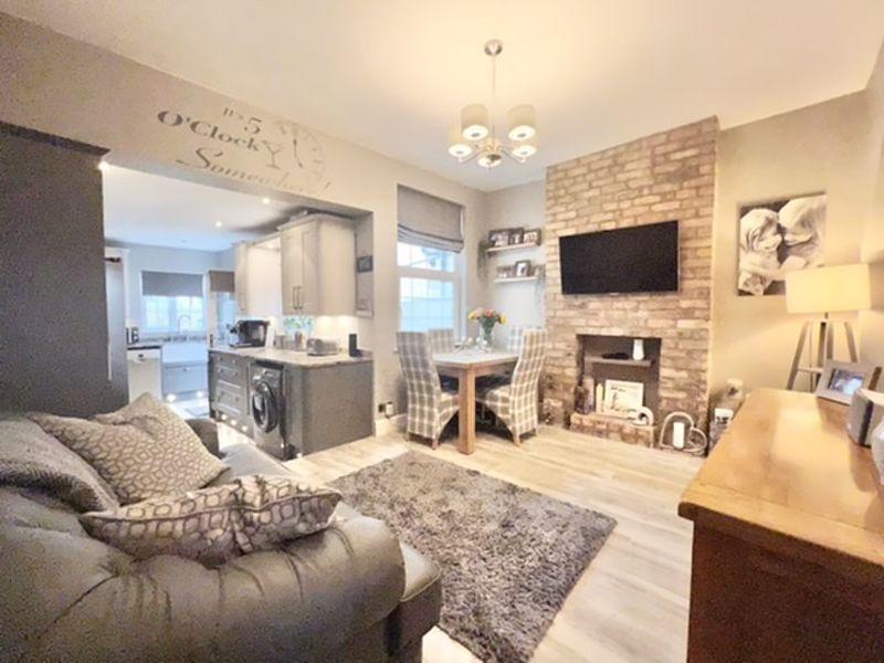 Living dining room
