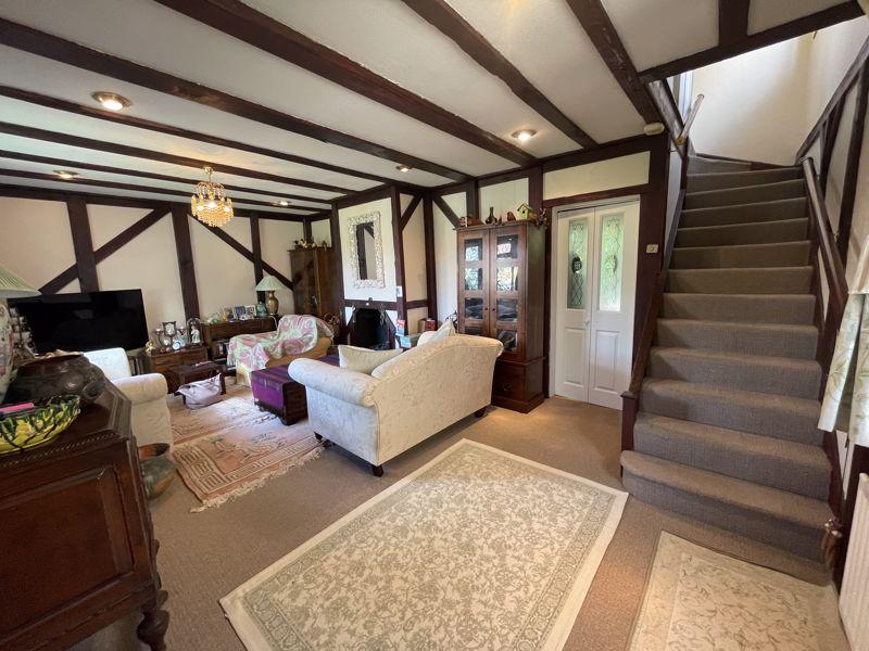 Meadfield, Edgware 3 bed semidetached house for sale £575,000