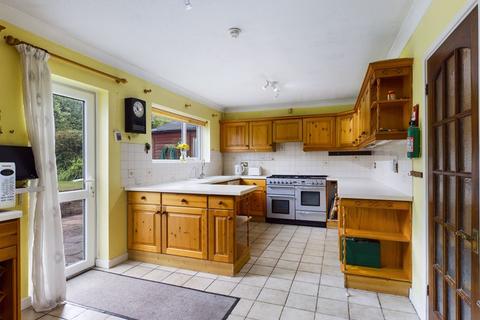 3 The Chantry, Llandaff, Cardiff, CF5 2NN