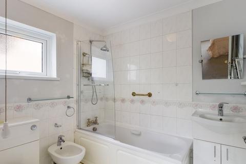 3 The Chantry, Llandaff, Cardiff, CF5 2NN