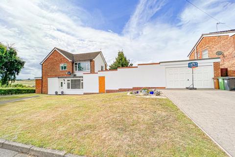 49 Brabham Crescent, Sutton Coldfield, B74 2BW