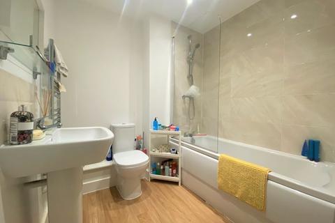 2 bedroom apartment for sale, Burnthouse Lane, Exeter